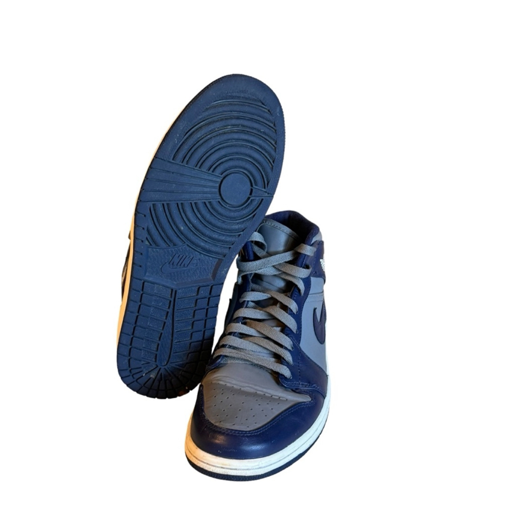 Nike Air Jordan 1 Mid Georgetown Midnight Navy Cool Grey Mens Sz 9.5 - Picture 8 of 9